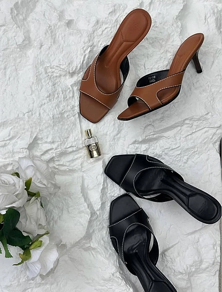ZARA MULES CUIR B