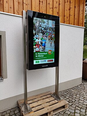 destination.kiosk 49-Zoll OUTDOOR - Hochformat inkl. Standfüße destination.kiosk 49-Zoll OUTDOOR - Hochformat inkl. Standfüße
