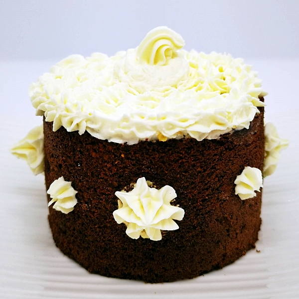 Gâteau au poulet - crémage au fromage à la crème rose Gâteau au poulet - crémage au fromage à la crème rose