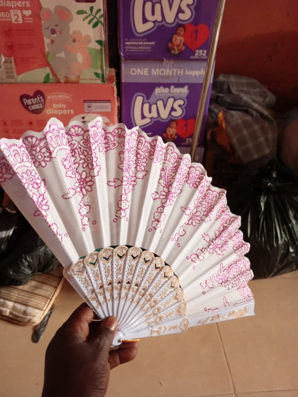 WOMEN FOLDING HAND FAN PROP FAN PARTY FAN BRIDAL FAN