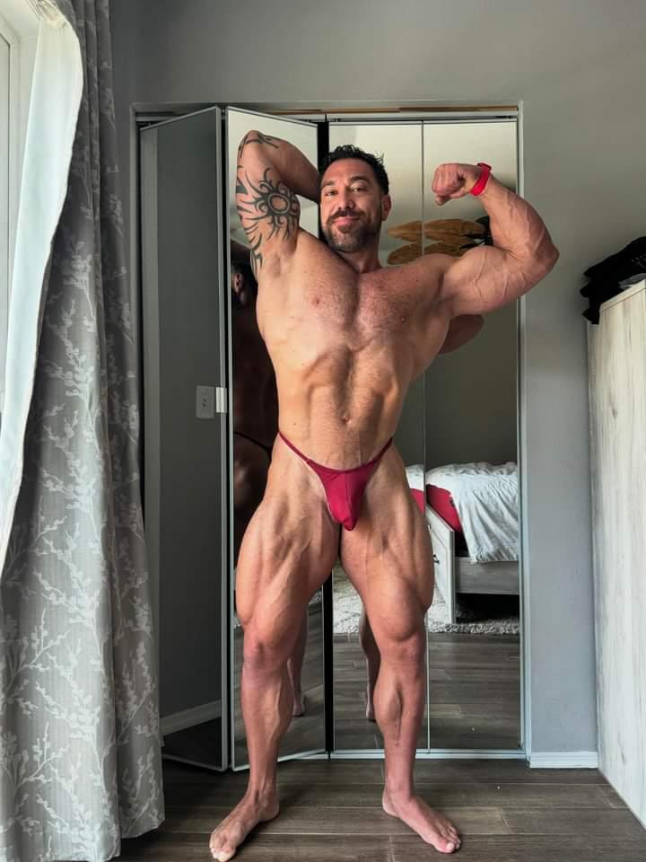 Contoured Front G String Contoured Front G String