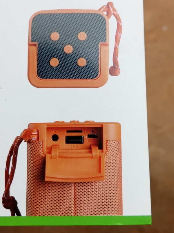 RECHARGEABLE BLUETOOTH SPEAKER FM RADIO MUSIC BOX WITH PHONE HOLDER