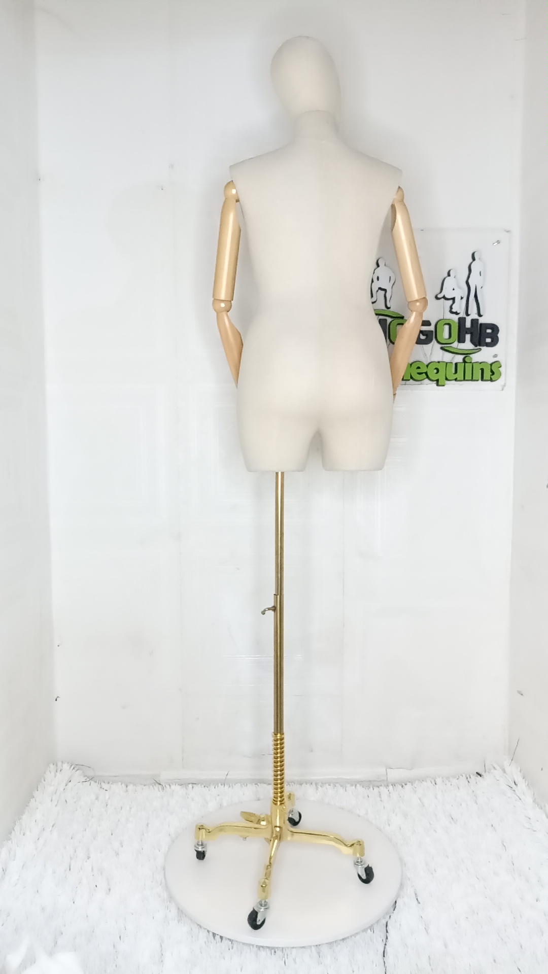 Size 14/16 Mummy of Lagos Plus Size Female Dressform Mannequin Fully Pinnable