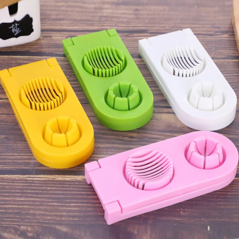 PLASTIC EGG SLICER