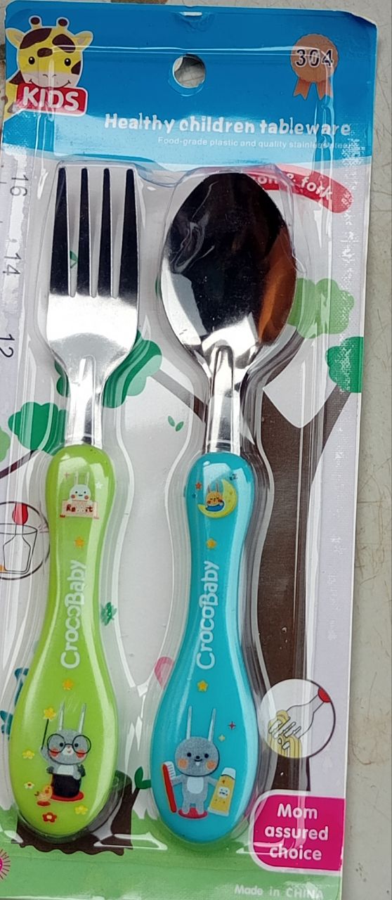 2 PIECES CHILDREN CUTLERY  SET 1 SPOON 1 FORK