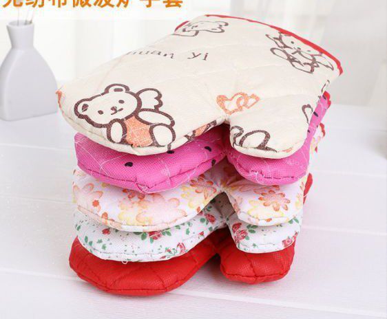 INSULATED MICROWAVE OVEN GLOVES KITCHEN GLOVES 1 PAIR (2 PIECES)