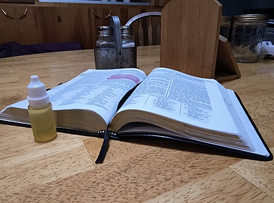 Simply Sacred Oil Vial 20 Pack Simply Sacred Oil Vial 20 Pack