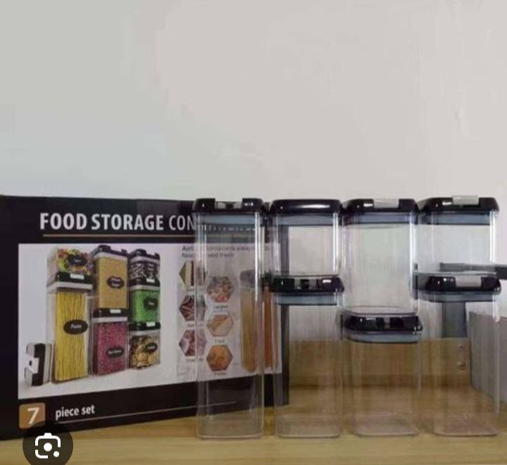 7 PIECES AIR- TIGHT STORAGE