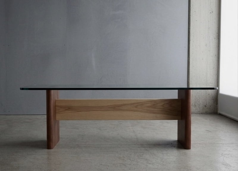 Concept Dining Table