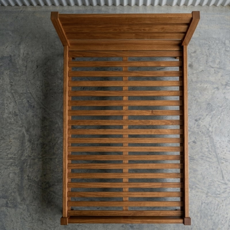 Fola Bedframe