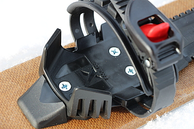 Universal Xtrace Pivot Binding