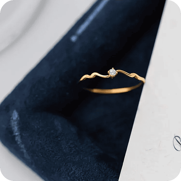 Diamond Delicate Wave Ring 