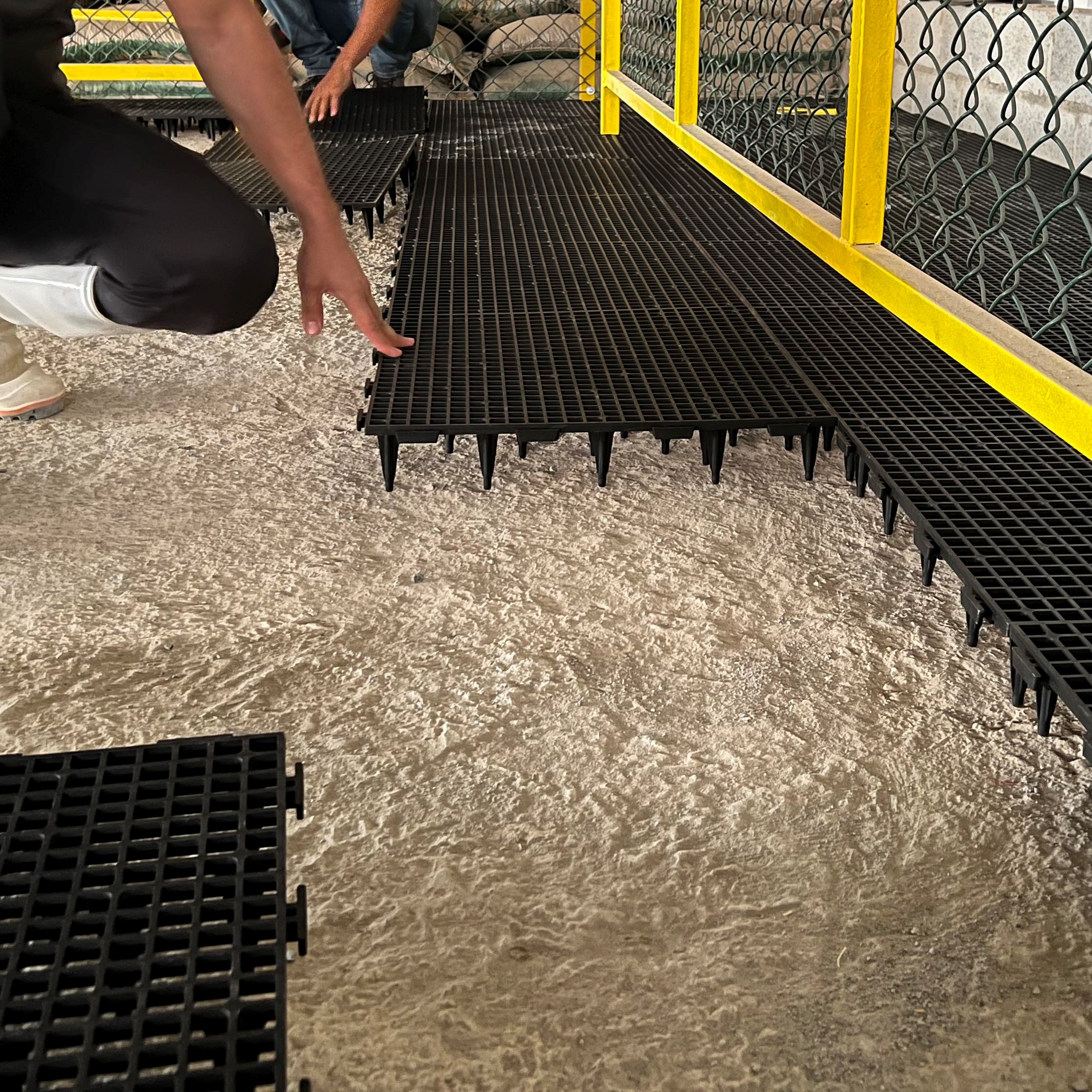 Easy Flooring for breeding - أرضيات الراحه لغرفة مواليد