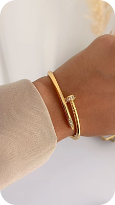 Cartier Zircons Tip Nail Bracelet