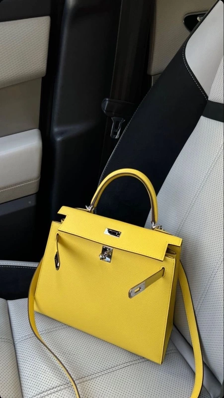 HERMÈS KELLY CUIR