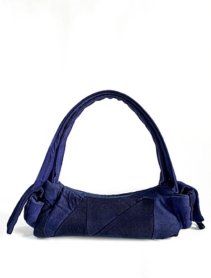 Collar Pouch in Ink Collar Pouch in Ink