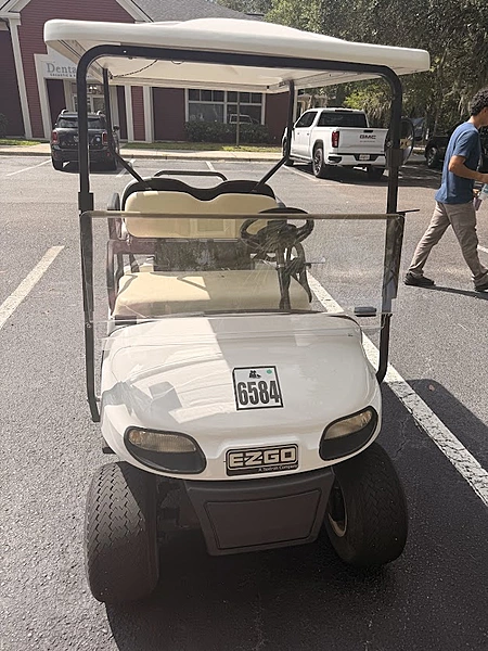 2019 EZGO TXT 48 White/Oyster (6584)