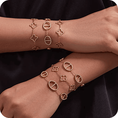 Delicate Zircons Clover Bracelet