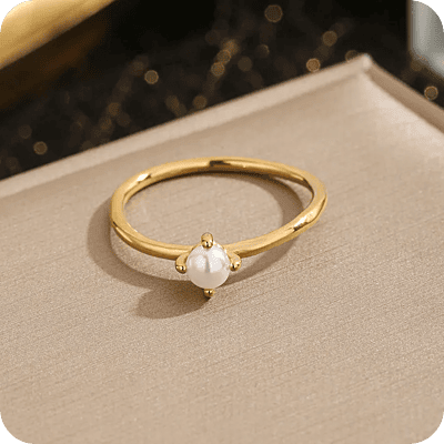 Delicate Pearl Ring 