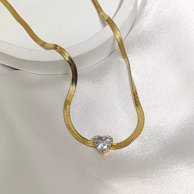 Heart Choker White