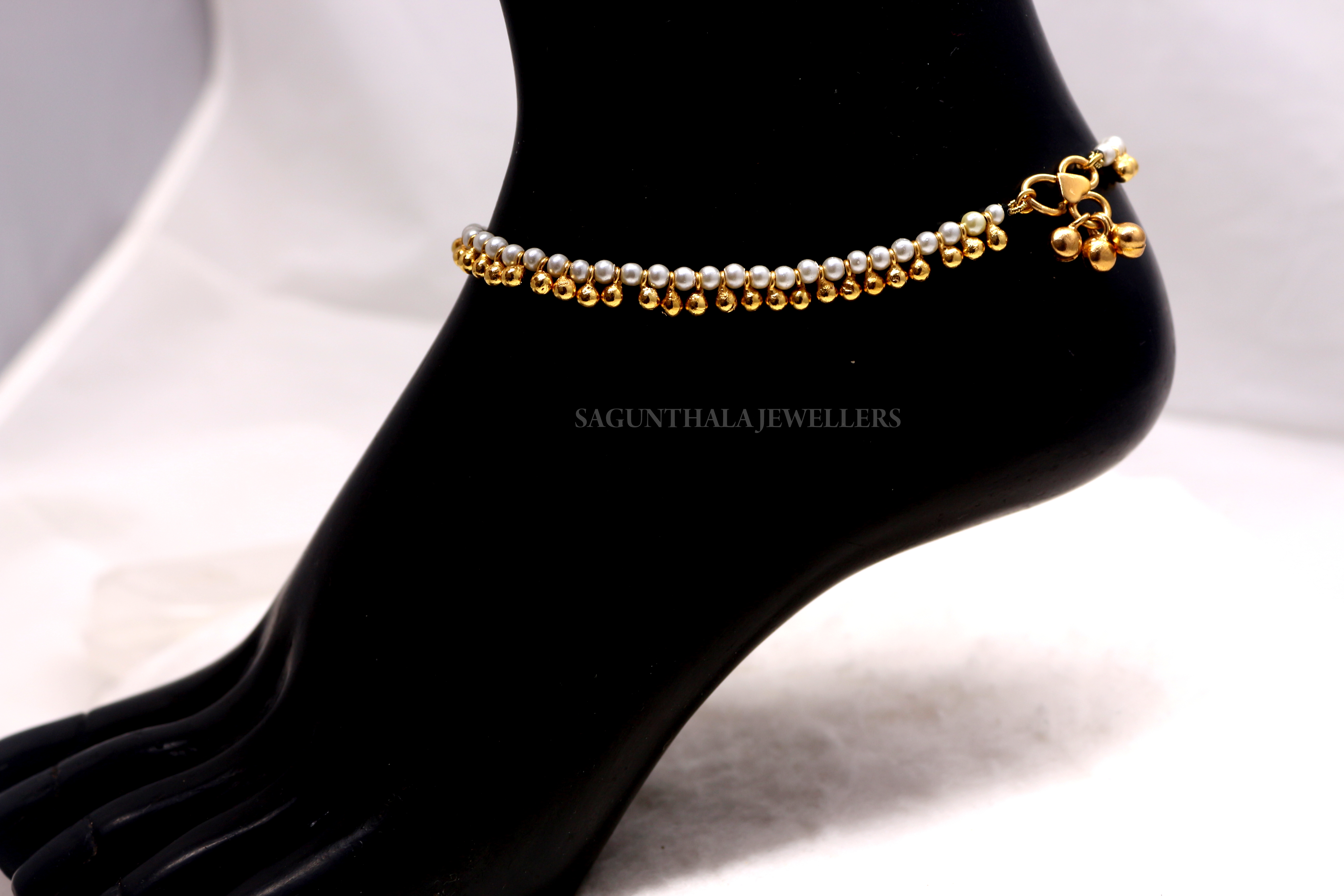 White Pearls & Gold Finish Balls Payal/Anklets