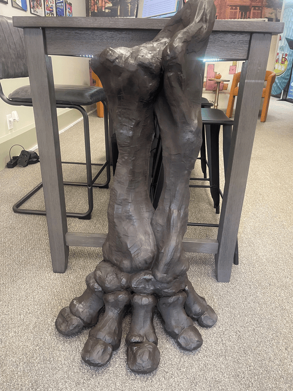 Stegosaurus (Life Size Foot and Lower Leg) Stegosaurus (Life Size Foot and Lower Leg)