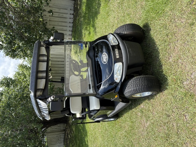 2016 E-Z-GO RXV Black/Stone 1656