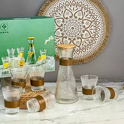 طقم شاف مع 6 كاسات