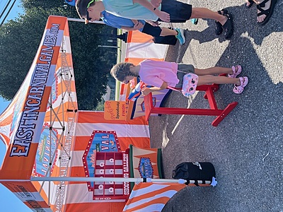 Dexluxe Carnival Tent Set Up Dexluxe Carnival Tent Set Up