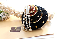 Andal Kondai - Red kempstones & White Stones Ornate Kempstones Ethnic Hair Accessory