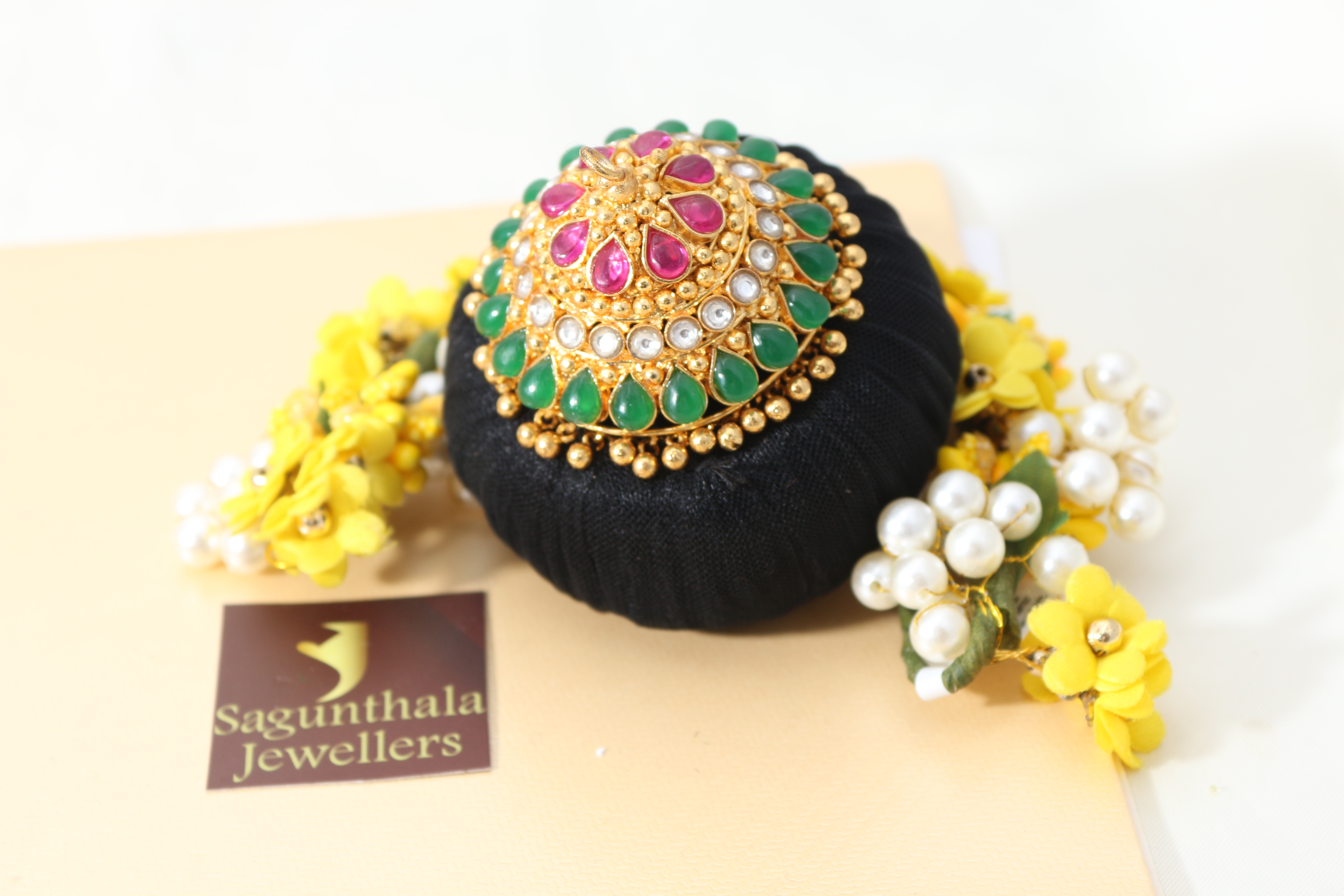 ANDAL KONDAI RUBY AND KEMPU ORIGINAL STONES