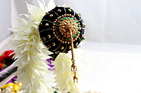 Andal Kondai - Full Green & Original Kempstones One Gram Gold Copper-made  Ethnic Grandeur Hair Accessory