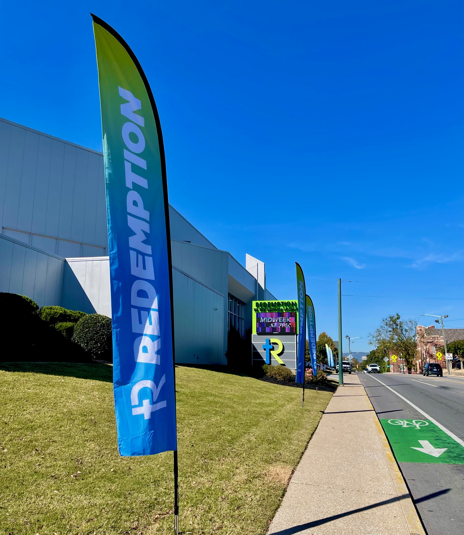 Feather Flag Large (Single or Double Side Print) Feather Flag Large (Single or Double Side Print)