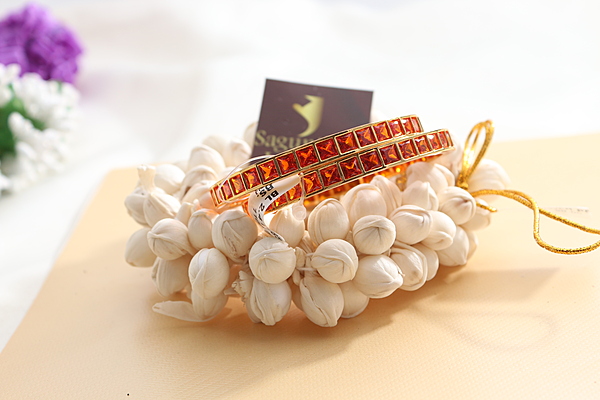 ORANGE SQUARE STONE BANGLES