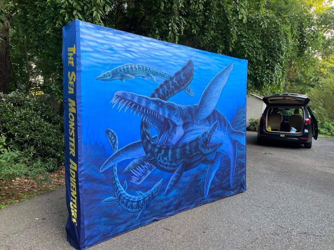 10ft Pop Up Backdrop w/endcaps 10ft Pop Up Backdrop w/endcaps