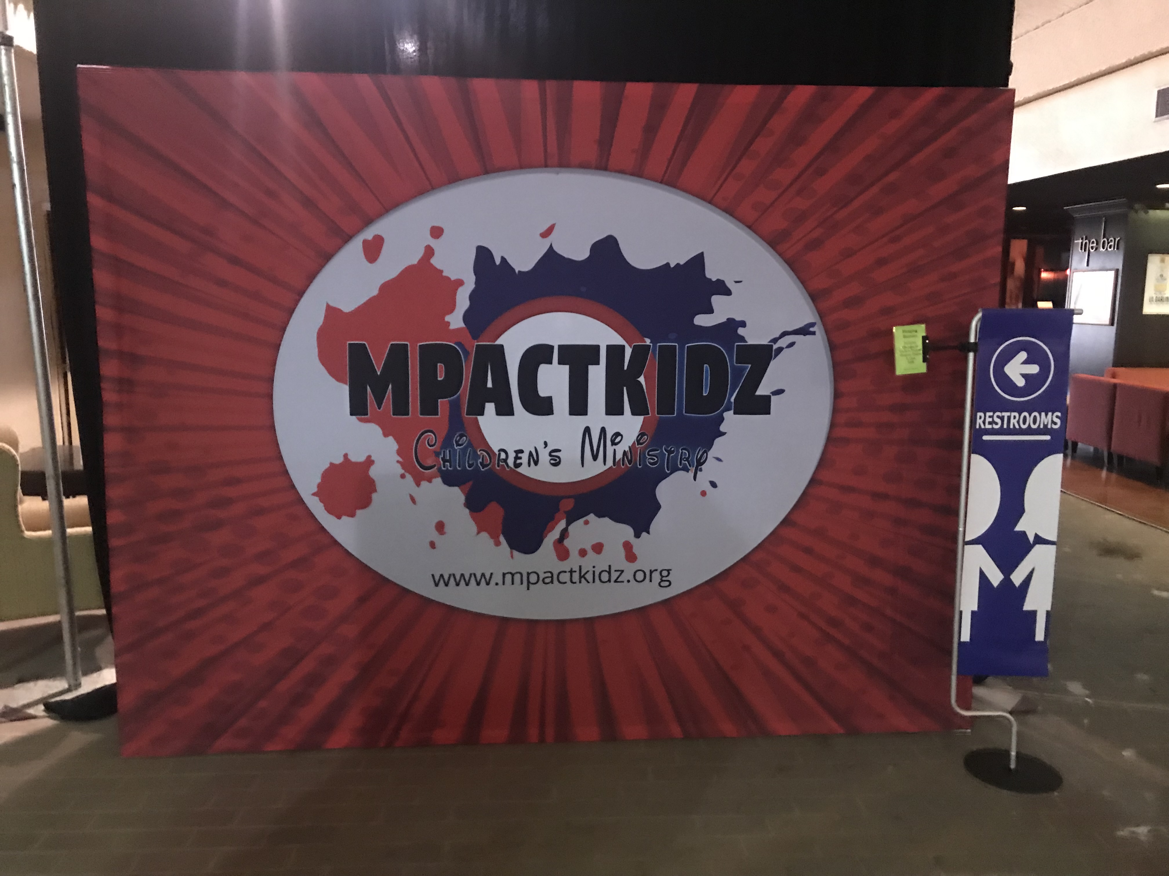 10ft Pop Up Backdrop w/endcaps 10ft Pop Up Backdrop w/endcaps