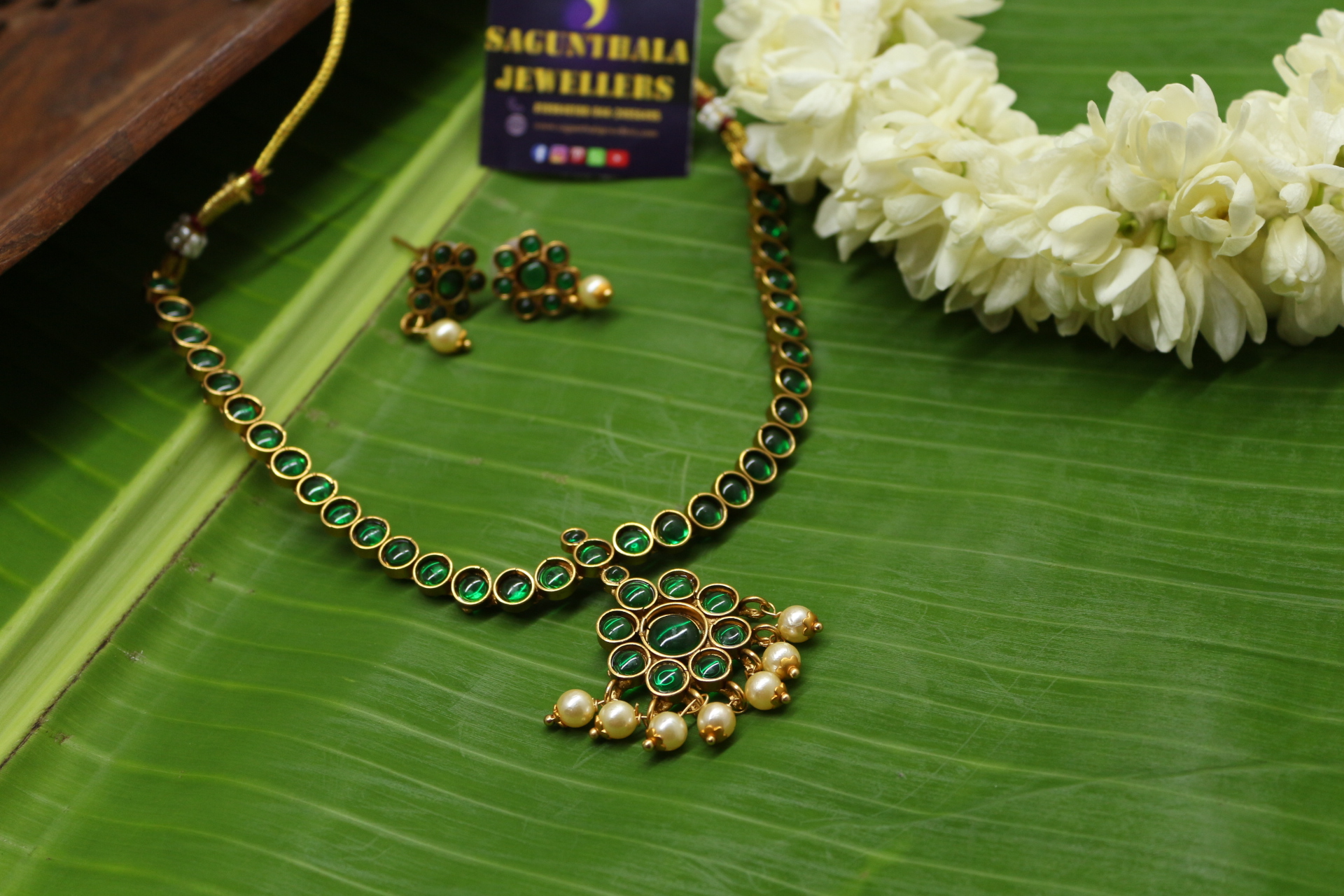 green one stone attigai