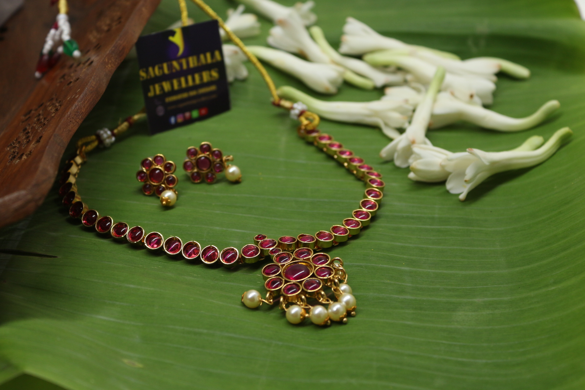 pink one stone attigai