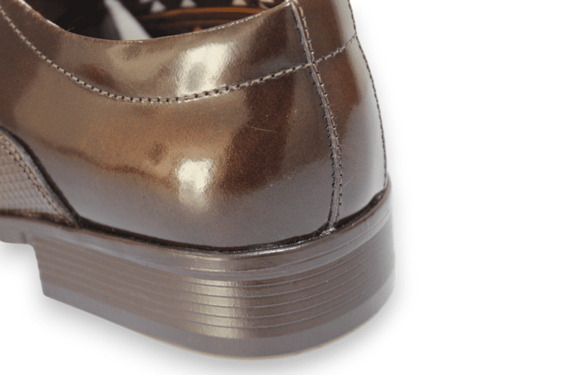 Zapato Cordón Pianelo Cherry con textura