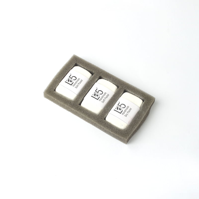 La5 Hand Made Soft Pastel Chunky White Set - 1