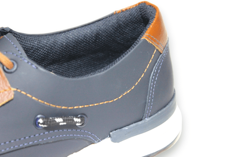 Mocasín Pianelo Azul con Muesca Talón Café