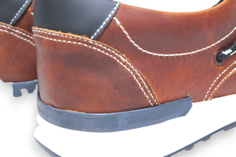 Mocasín Pianelo Miel con Muesca Talón Azul