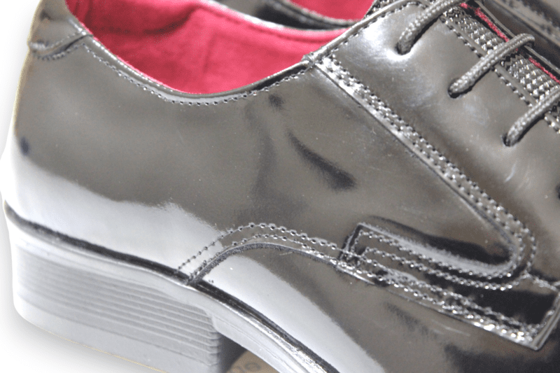 Zapato Cordón Pianelo Negro con textura