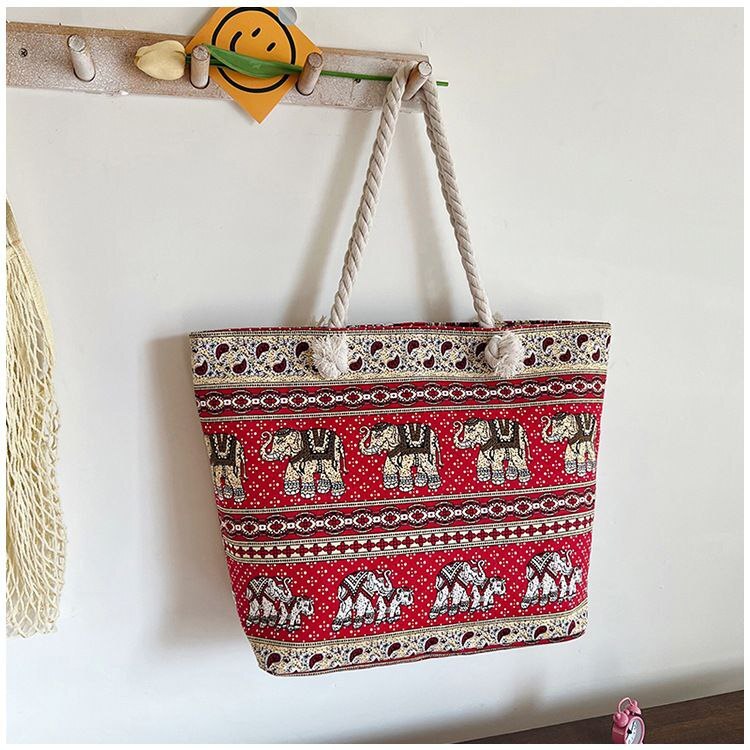 DESIGN TOTE BAGS