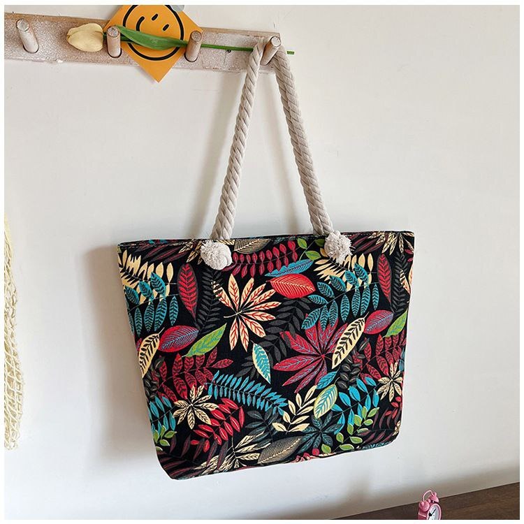DESIGN TOTE BAGS