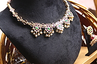 Traditional Kempu Triangle Necklace with Pearls