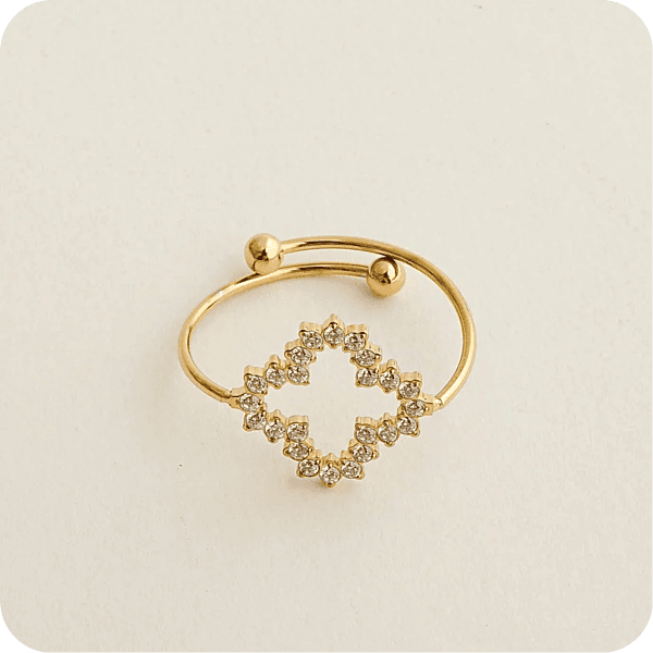 Delicate Zircons Clover Ring