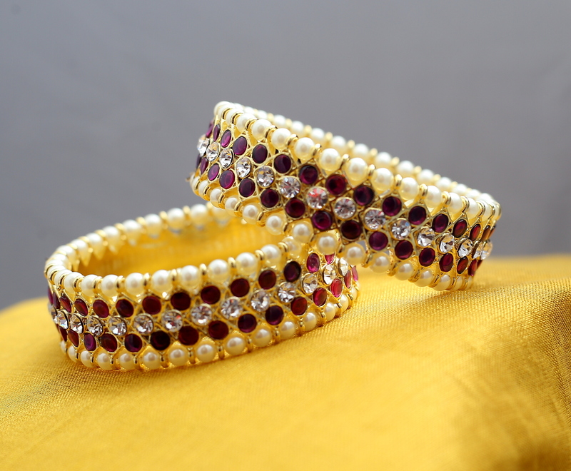 Margam Temple Jewellery Copper with Gold Finish & Real Kemp Bangles