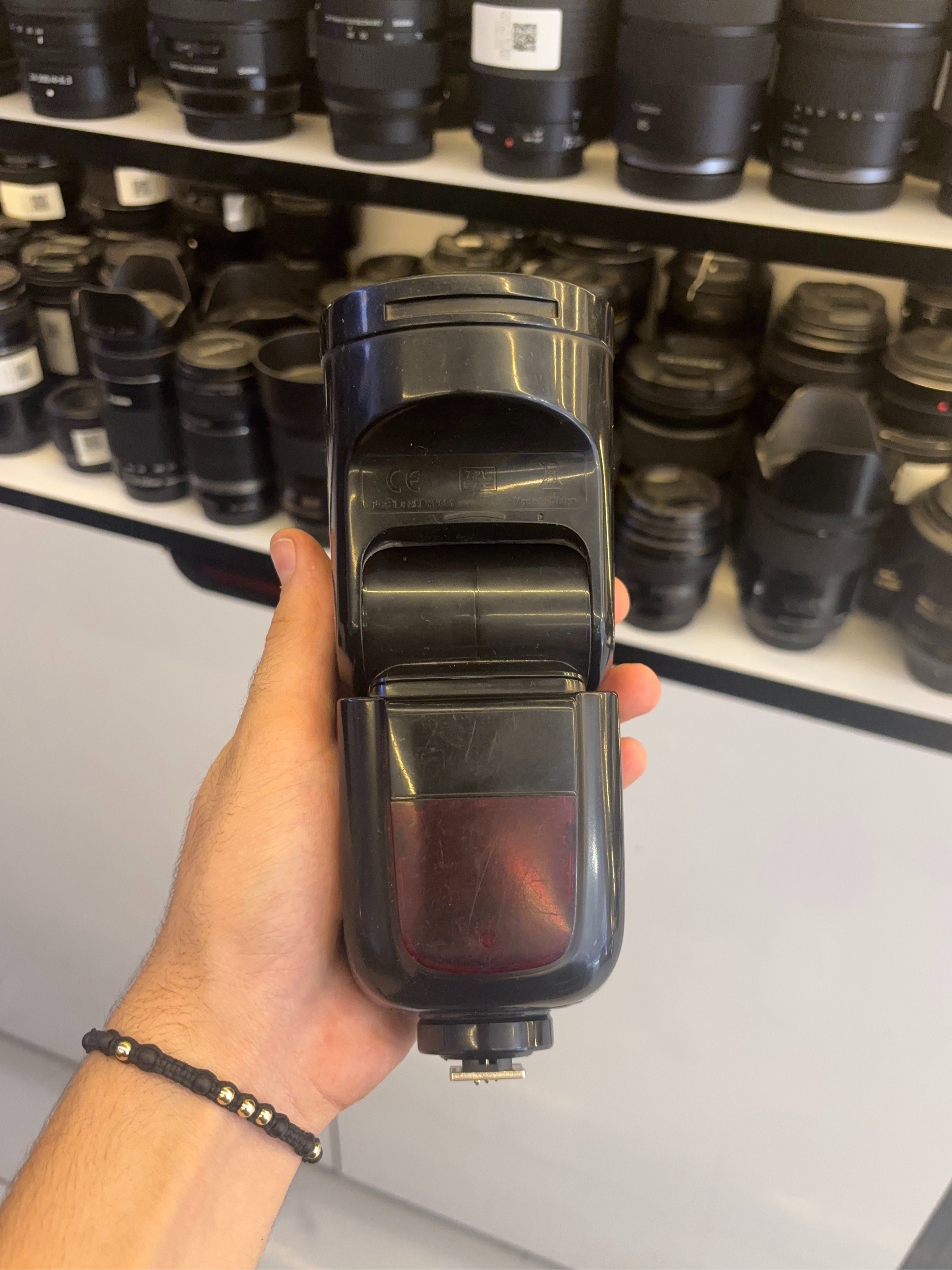 Godox V1 For Nikon Used 6239