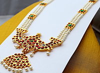 Temple Jewellery – Pearls Haram with Kempstones Pendant (Artificial)